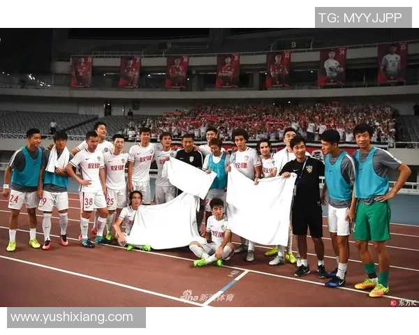 权健与恒大对决分析各国球迷热议赛事背后的故事与影响