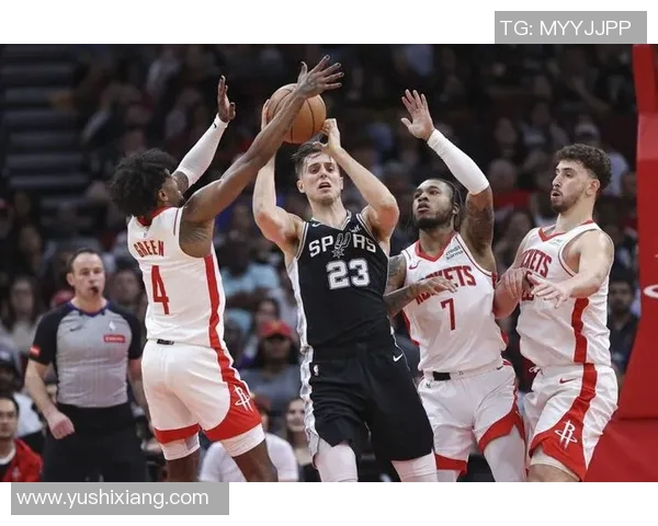 2018赛季火箭对阵马刺精彩直播回顾与赛后分析